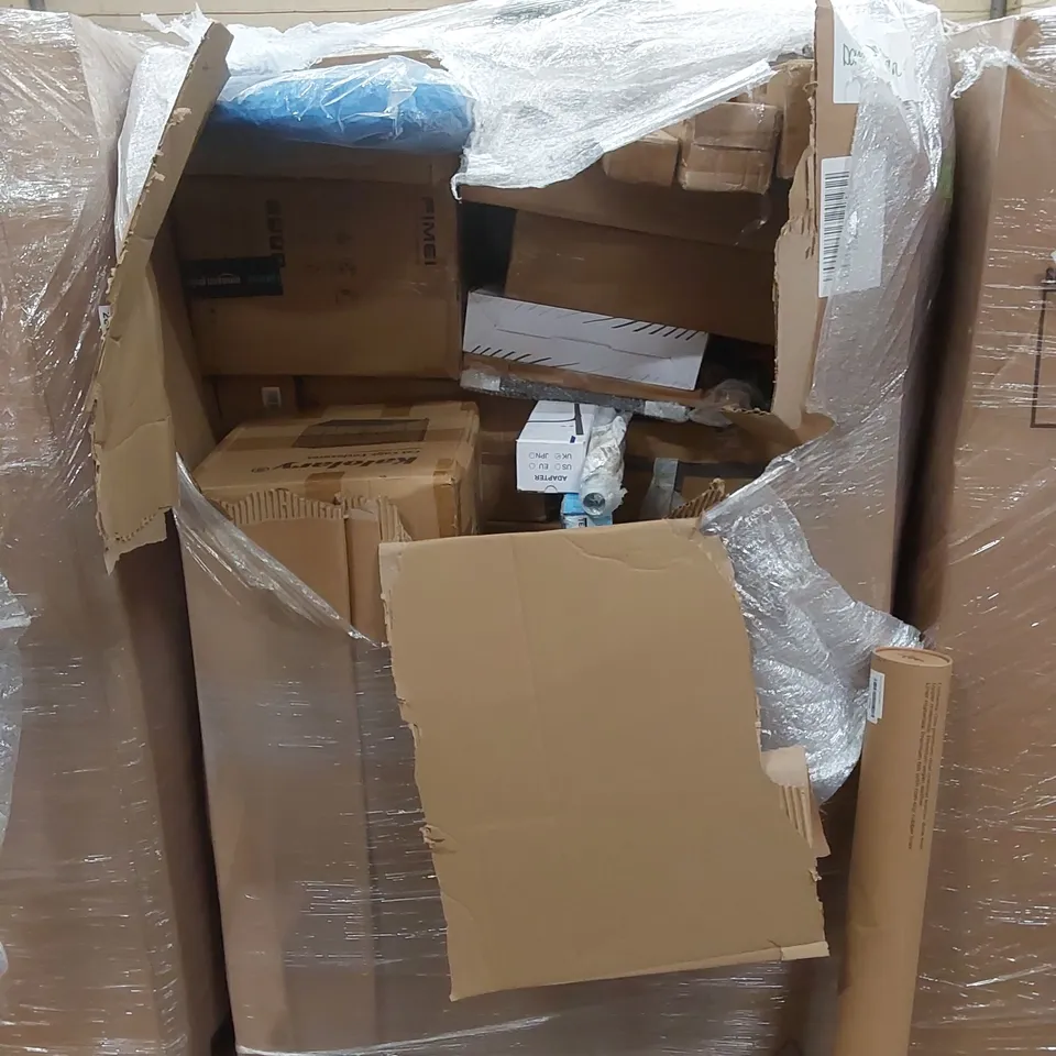 PALLET OF ASSORTED HOUSEHOLD ITEMS AND CONSUMER PRODUCTS TO INCLUDE; FOOD PROCESSOR, FLOOR LAMP, WATER PURIFIER, VIYNL LP STORAGE CASE, CAT CAGE ENCLOSURES ETC