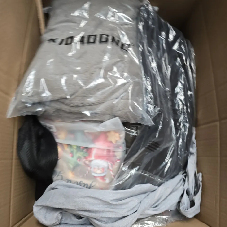 LARGE BOX OF APPROXIMATELY 25 ASSORTED CLOTHING ITEMS IN VARIOUS COLOURS, STYLES AND SIZES - COLLECTION ONLY
