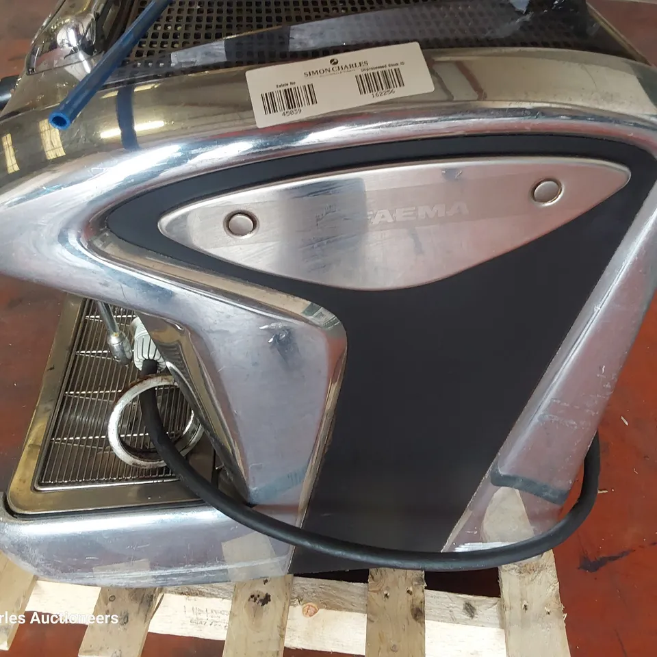 TRADITIONAL FAEMA EMBLEMA COFFEE MACHINE