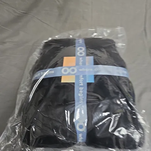 SEALED OODIE ADULT OVERSIZED HOODED BLANKET - BLACK 