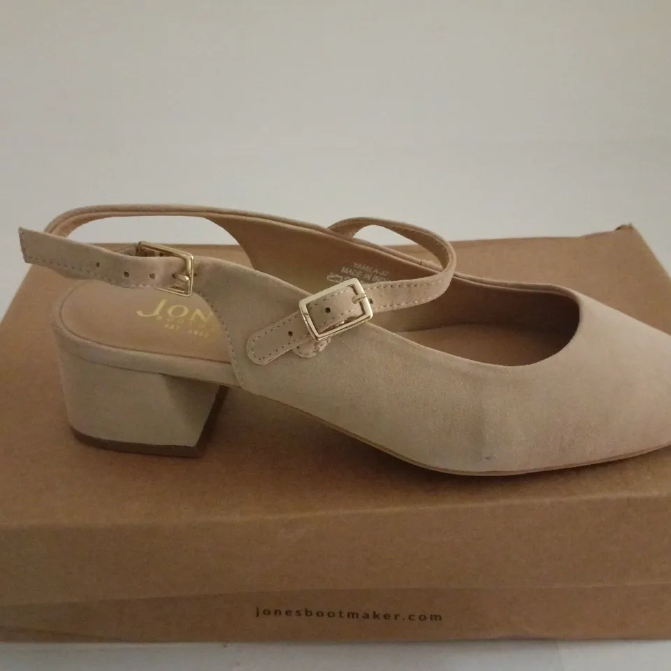 JONES LADIES SHOES BEIGE UK 4 BOXED
