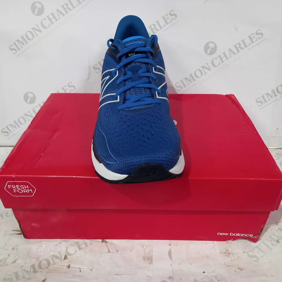 BOXED PAIR OF NEW BALANCE TRAINERS IN BLUE UK SIZE 11.5