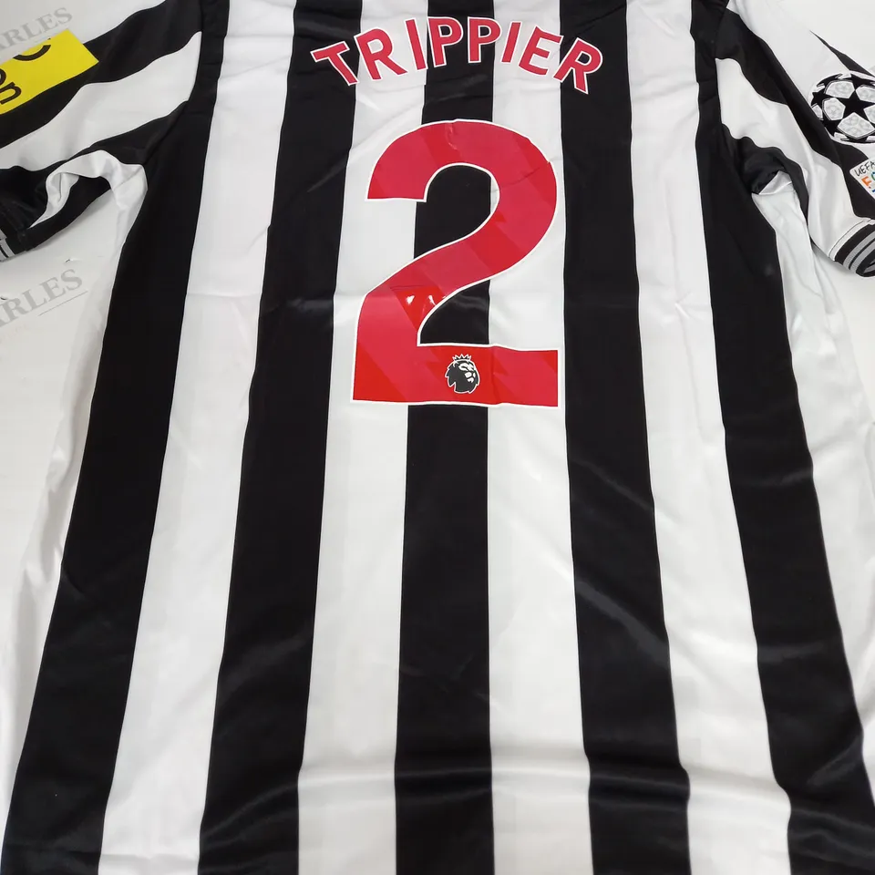 NEWCASTLE UNITED HOME SHIRT - '2 TRIPPIER'