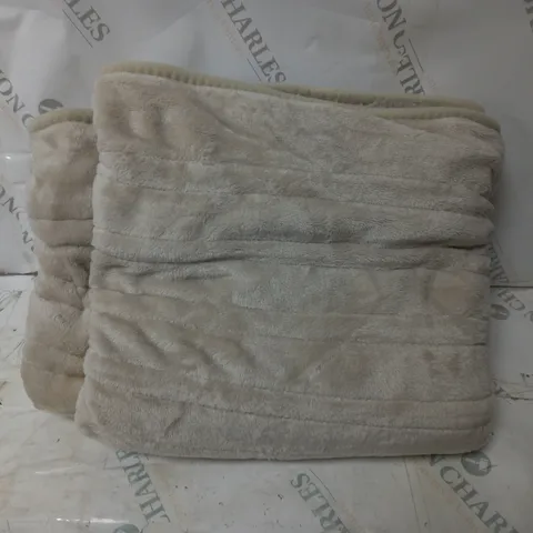 COZEE HOME VELVETSOFT HEATED THROW IN STONE 