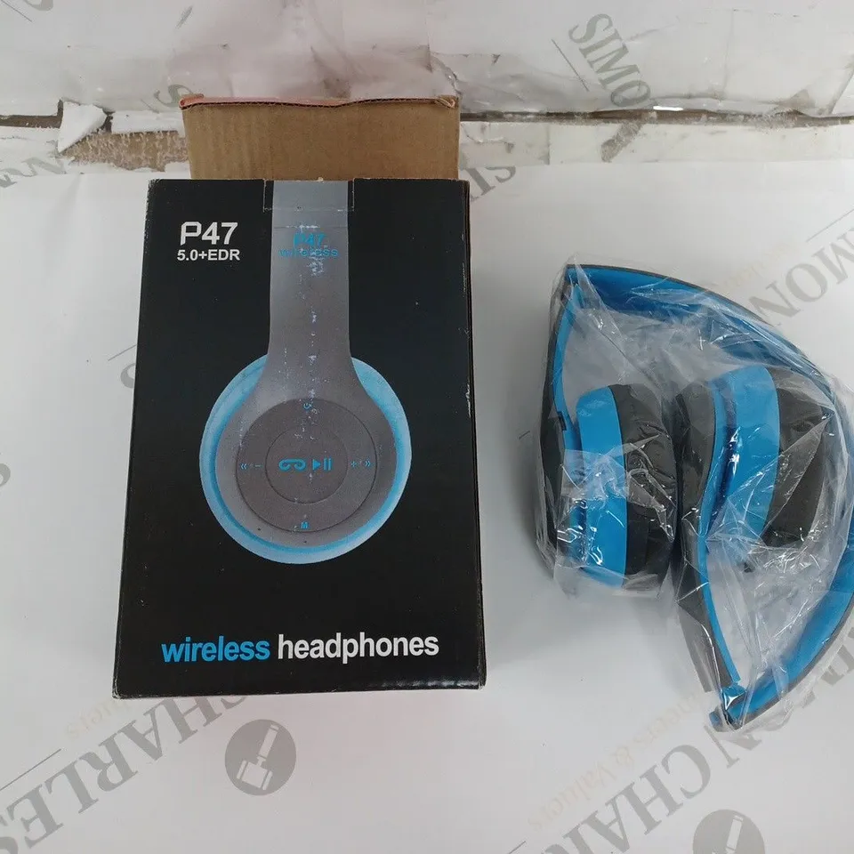 BOXED P47 BLUE WIRELESS HEADPHONES 