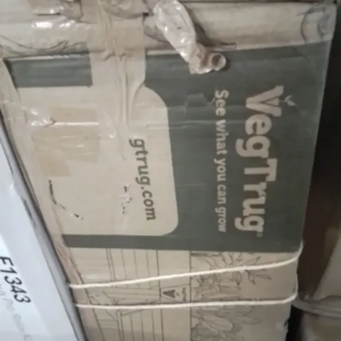 BOXED VEGTRUG PLANTER BOX