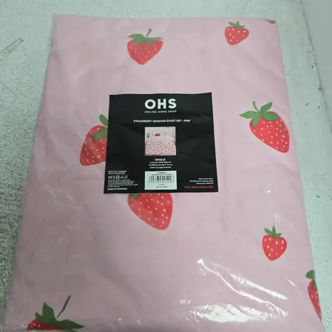 OHS STRAWBERRY GINGHAM DUVET SET – PINK, SINGLE