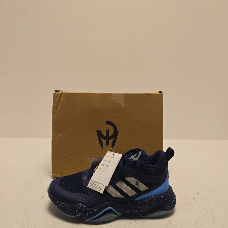 ADIDAS SNEAKERS – NAVY WITH SILVER STRIPES (BOXED) SIZE UK 4