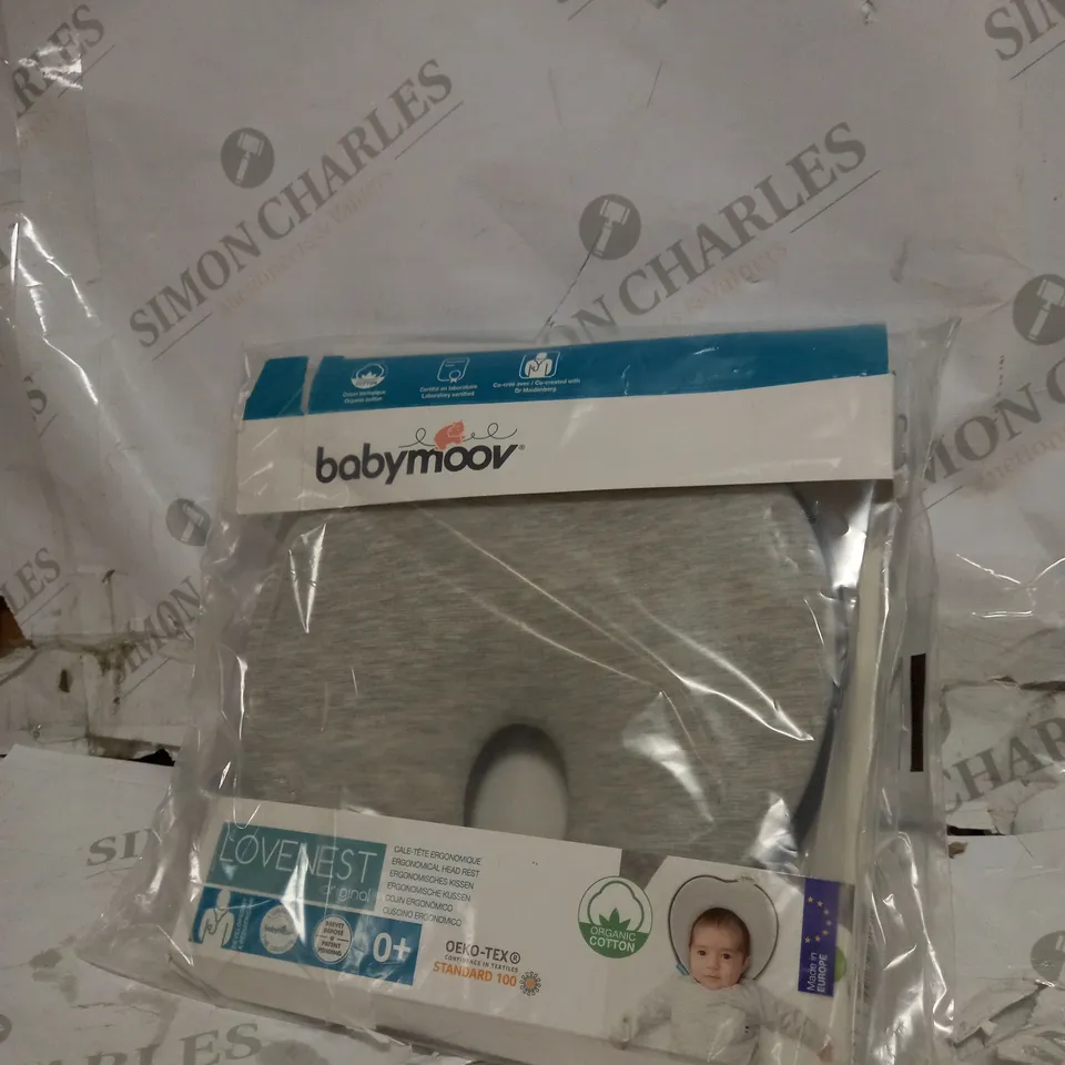 BABY MOOV LOVENEST FLAT HEAD BABY PILLOW - SMOKEY - GREY RRP £20