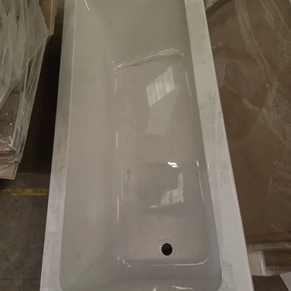 1695 X 695MM RECTANGULAR ACRYLIC BATH - WHITE