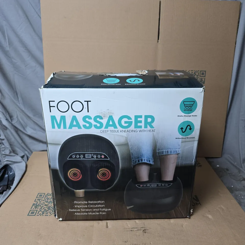 FOOT MASSAGER – DEEP TISSUE KNEADING WITH HEAT (BOXED)