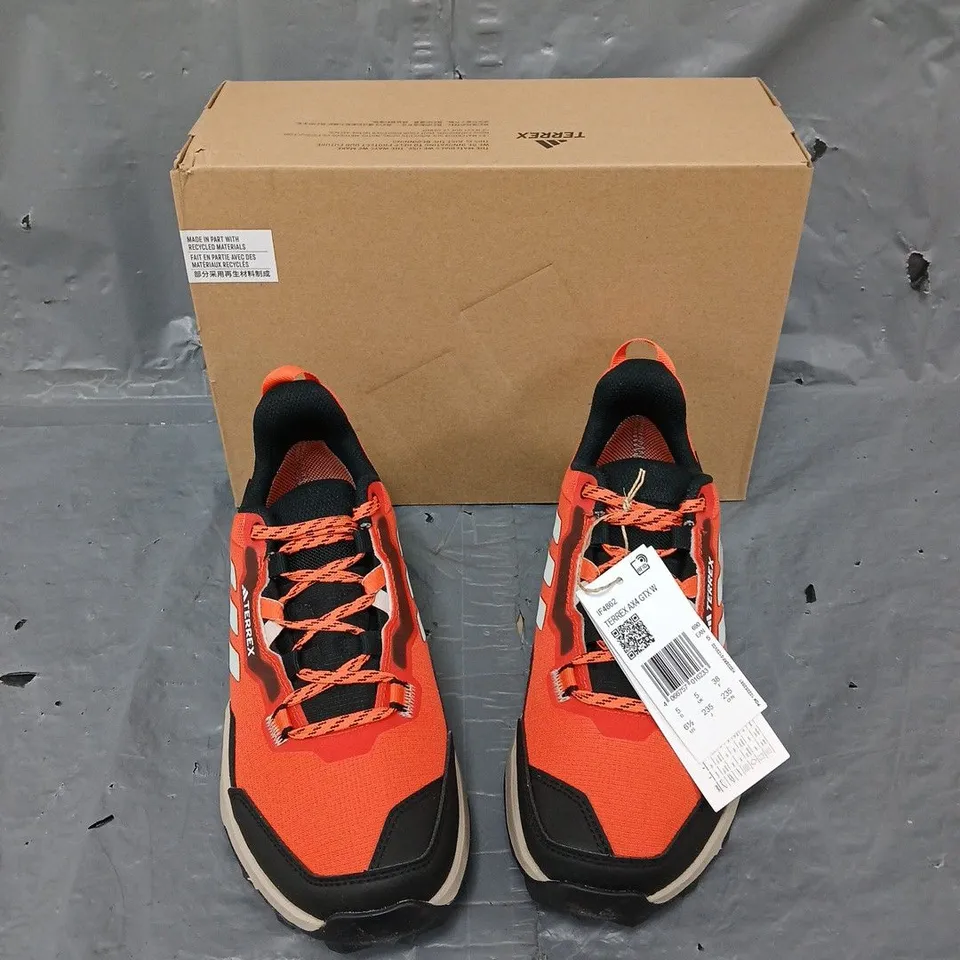 BOXED PAIR OF ADIDAS TERREX AX4 GTX WOMENS UK 5 