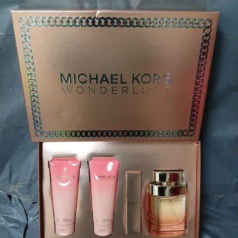 MICHAEL KORS WONDERLUST GIFT SET