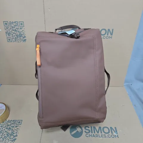 PARFOIS EXTENSIBLE MULTIFUNCTIONAL TRAVEL BACKPACK – BROWN