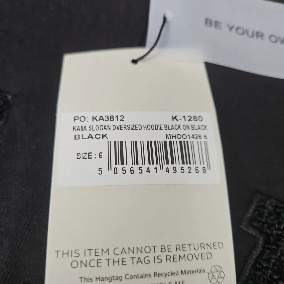 KAIA SLOGAN OVERSIZED HOODIE – BLACK ON BLACK, SIZE 6