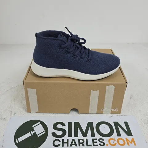 BOXED PAIR OF ALLBIRDS WOOL RUNNER-UP MIZZLE TRAINERS IN INDIGO - UK 5-5.5