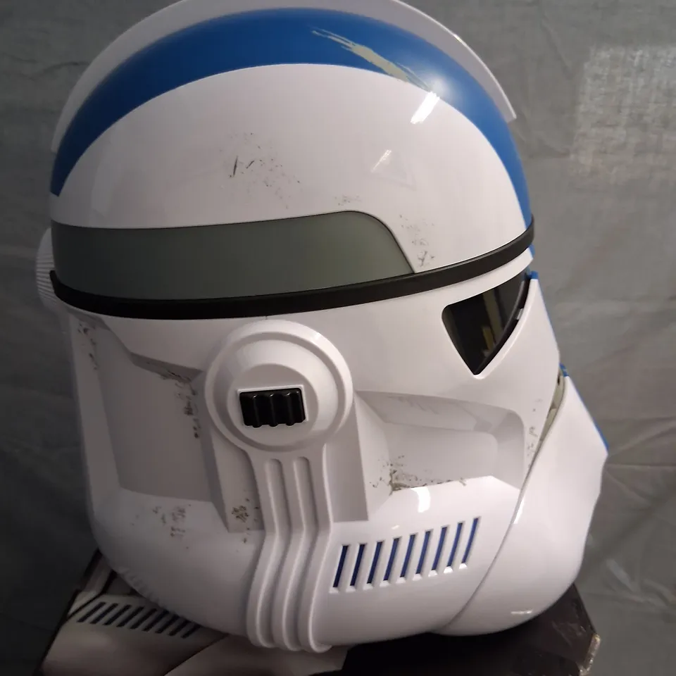 BOXED STAR WARS THE BLACKSERIES CLONE TROOPER 501ST LEGION PREMIUM ELECTRONIC HELMET