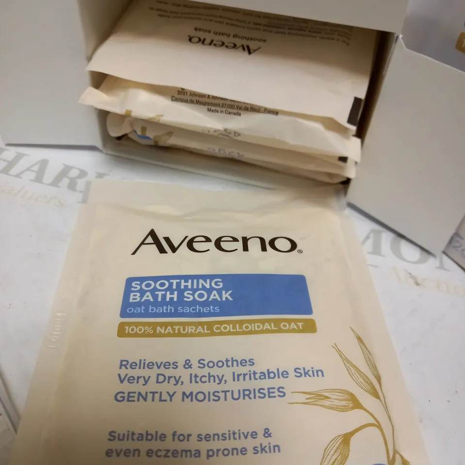 LOT OF TWO TO INCLUDE AVEENO SOOTHING BATH SOAK OAT SACHETS