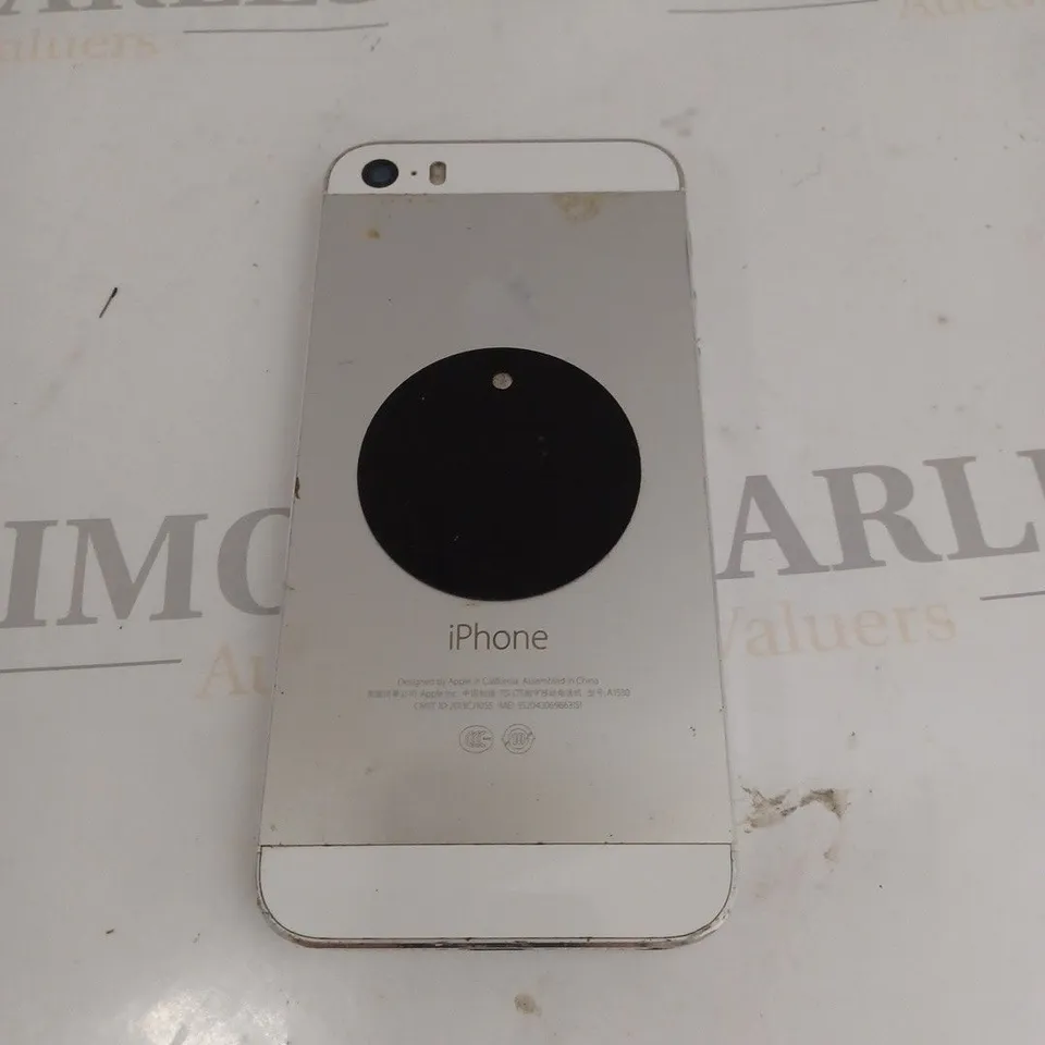 APPLE IPHONE MOBILE PHONE - A1530