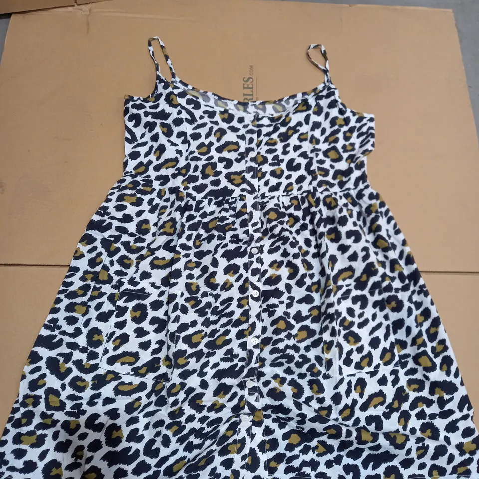 BOX OF 10 X KINTSUGI LEOPARD PRINT DRESS TOPS DIFFERENT SIZES 