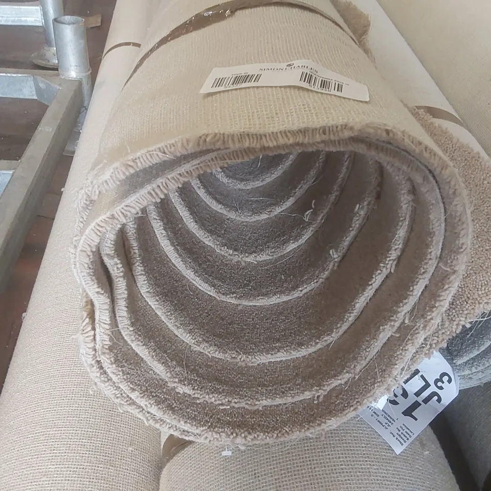 ROLL OF QUALITY DIMENSION PLAINS CARPET - APPROXIMATELY 3 x 3m