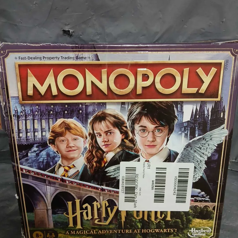 BOXED MONOPOLY HARRY POTTER GAME 