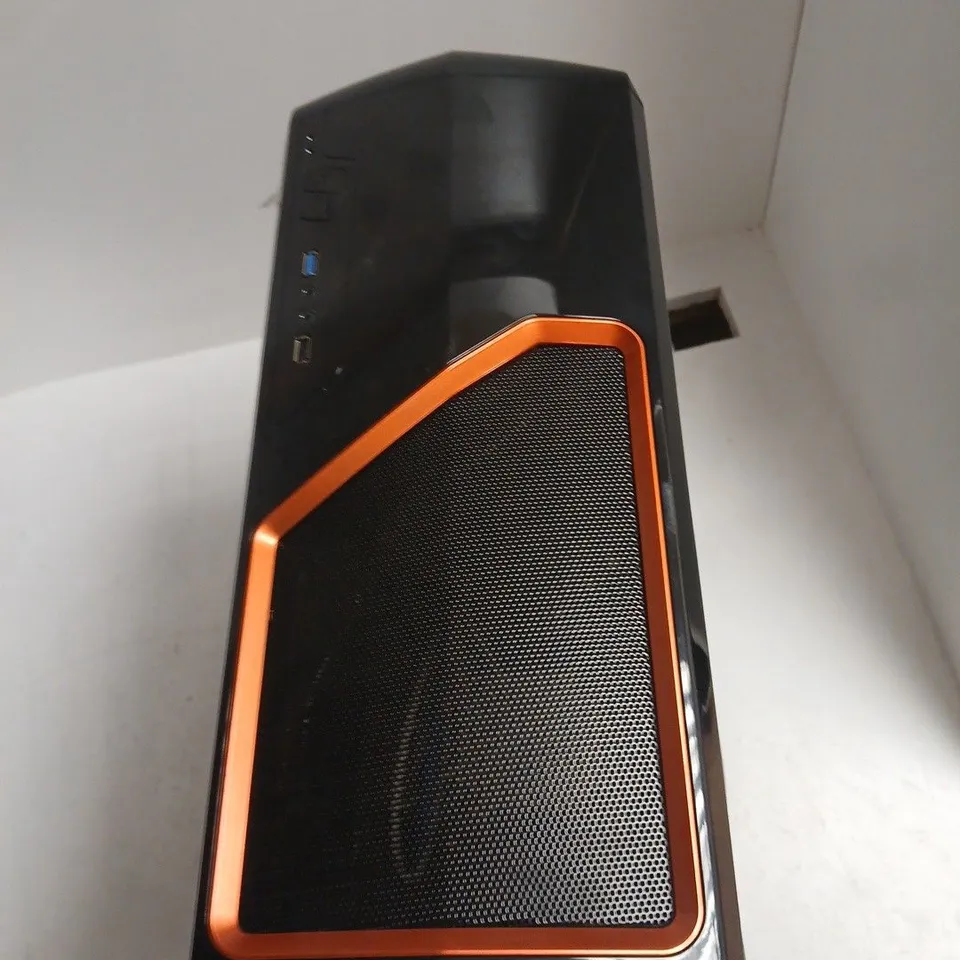 PC CASE – BLACK MID-TOWER WITH ORANGE FRONT MESH