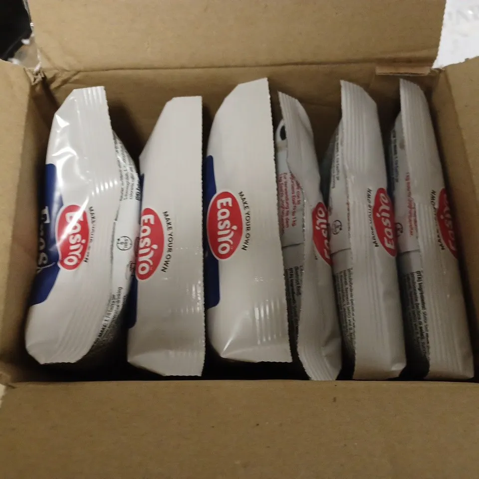 BOX OF 6 EASIYO FRESH YOGHURT GREEK STYLE STRAWBERRY AND BANANA FLAVOUR BASE 