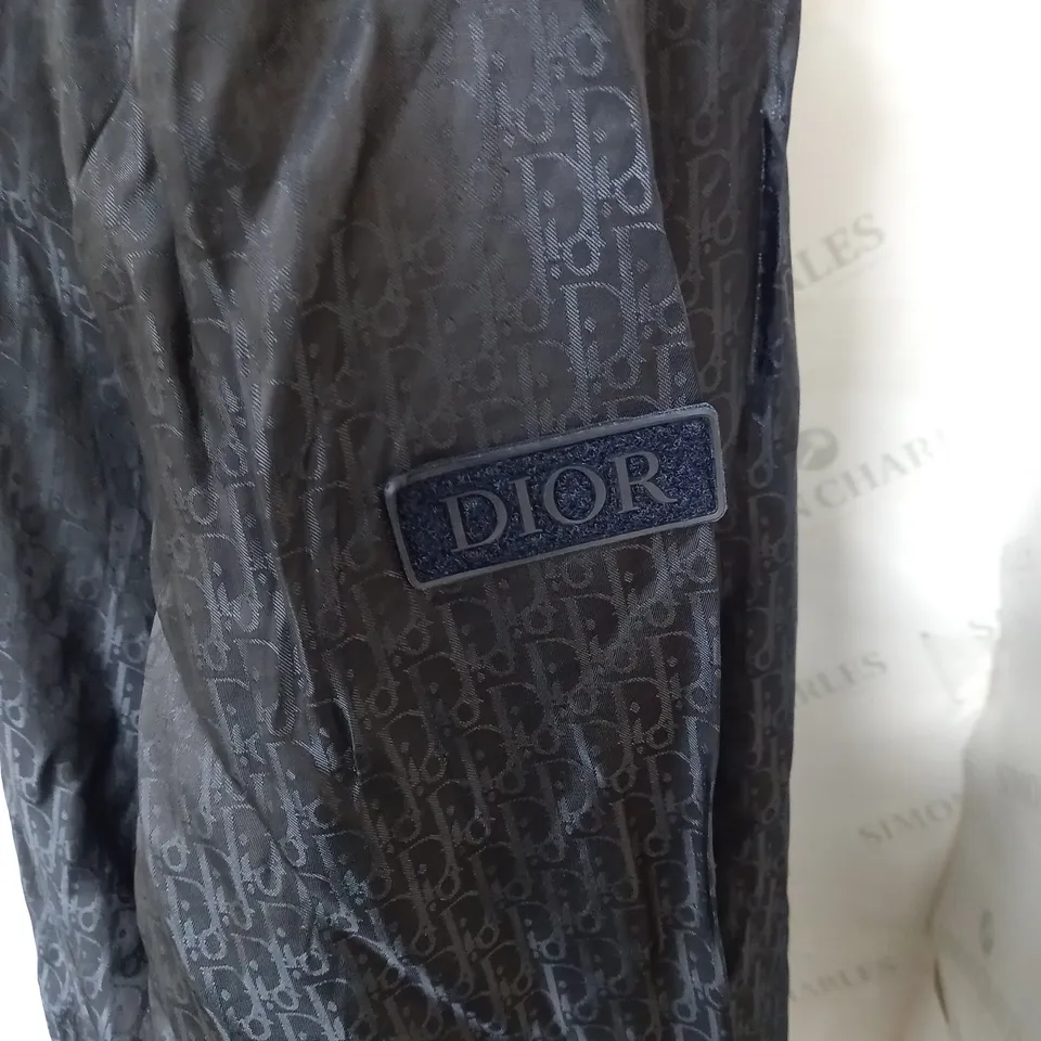 DIOR LIGHT WEIGHT EXTRA THIN JACKET WITH HOOD - XL