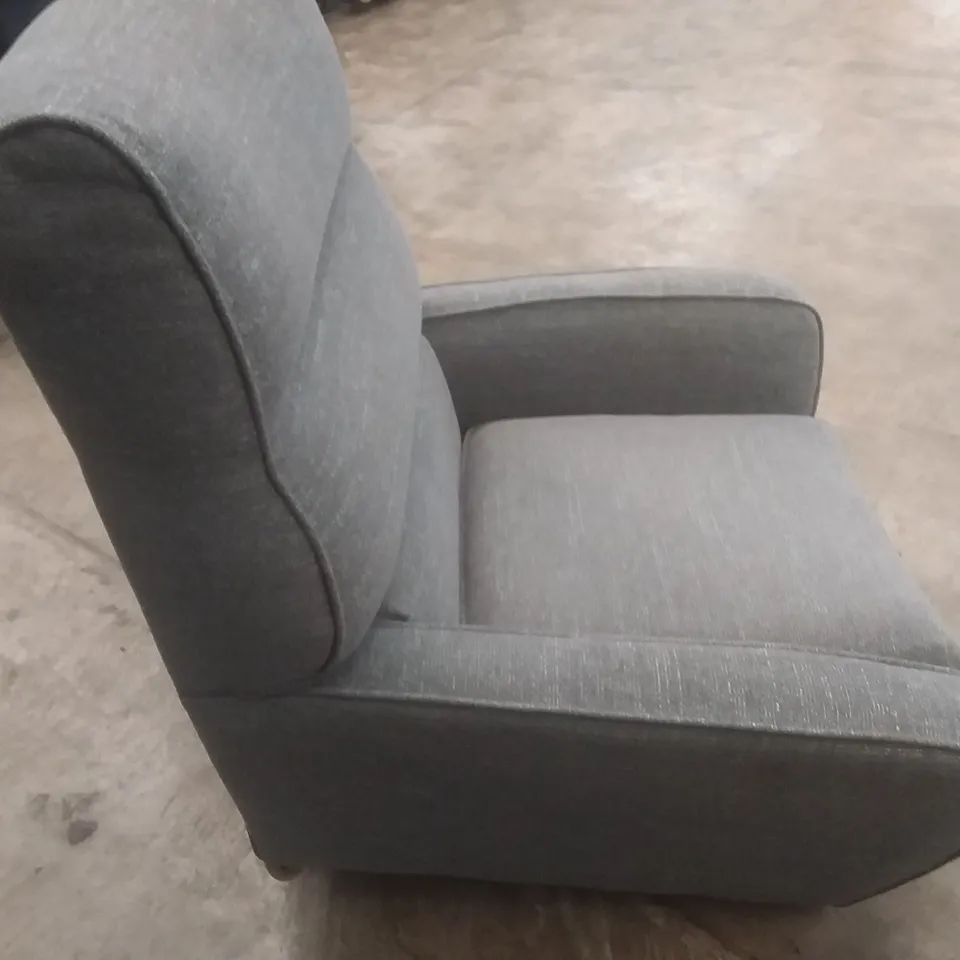 QUALITY BRITISH DESIGNER LOUNGE CO. CARTER CHAIR GREY/BLUE FABRIC