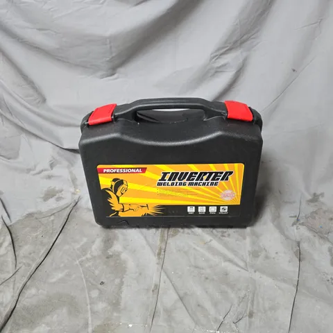 INVERTER WELDING MACHINE IN BLACK CARRY CASE