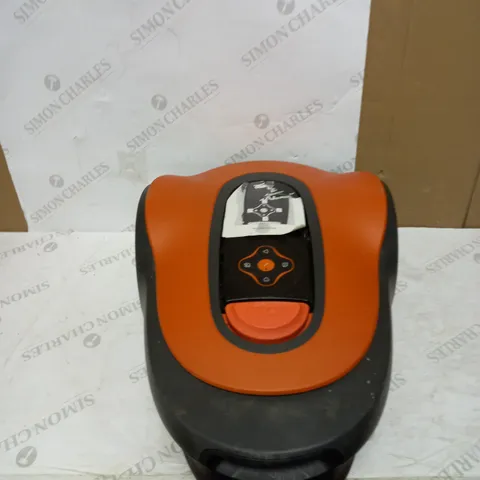 FLYMO EASILIFE ROBOTIC LAWNMOWER