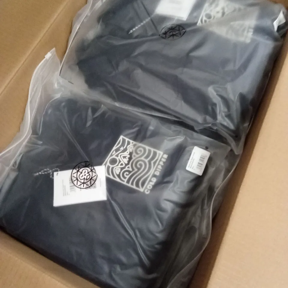 BOX OF APPROXIMATELY 13 X BRAND NEW BRASS MONKEY MENS COLD DIPPER HOODIES - NAVY // SIZE: S