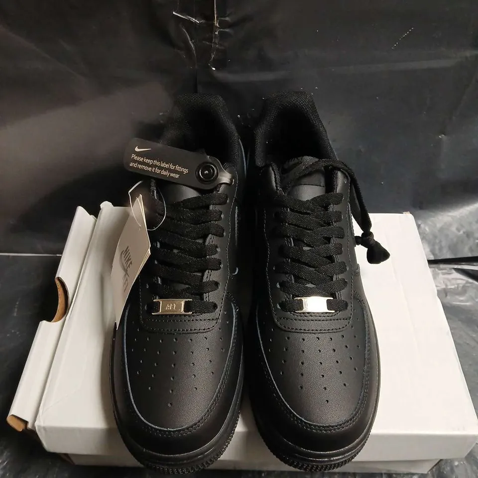 BOXED PAIR OF NIKE AIR BLACK LEATHER SNEAKER – MEN'S - UK SIZE 8.5