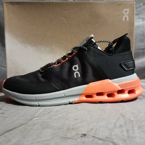 ON CLOUDNOVA FLUX RUNNING SHOES – BLACK/FLAME, UK 8 (EU 42 / US 8.5) 