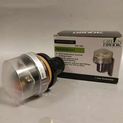 BOXED GREENBROOK WALL MOUNTED ELECTRONIC PHOTOCELL KIT