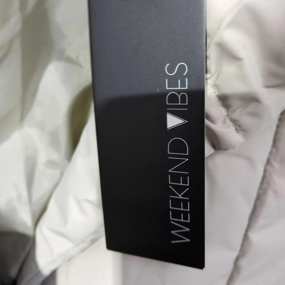  WEEKEND VIBES BEIGE PUFFER COAT, BELTED - SIZE UK 8 