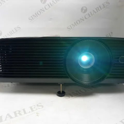 OPTOMA UHD42 4K UHD GAMING AND HOME ENTERTAINMENT PROJECTER