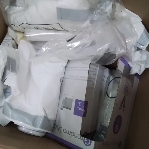 BOX CONTAINING LARGE AMOUNT OF PEDAL BIN LINER BAGS