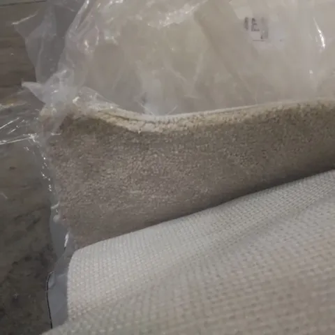 ROLL OF QUALITY TUDOR TWIST REGAL CARBON CARPET // SIZE: APPROXIMATELY 4.65 X 5M