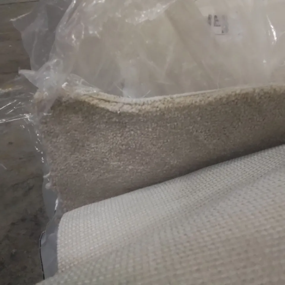 ROLL OF QUALITY TUDOR TWIST REGAL CARBON CARPET // SIZE: APPROXIMATELY 4.65 X 5M