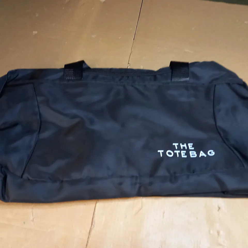 MARC JACOBS THE TOTE BAG 