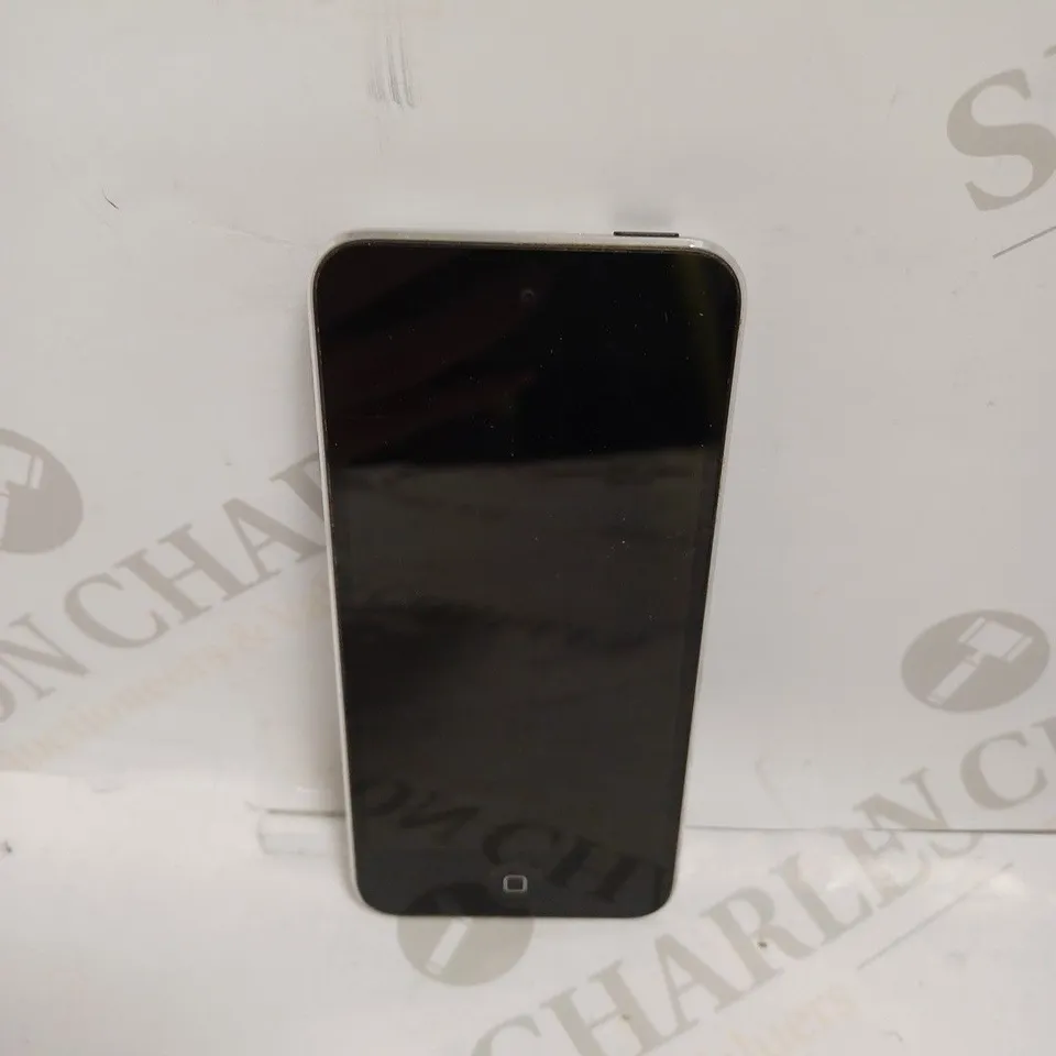 APPLE IPOD TOUCH 5TH GEN 