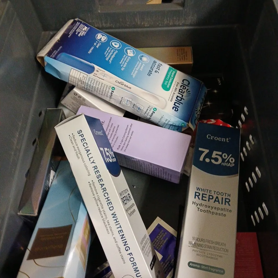 APPROXIMATELY 20 HEALTH AND BEAUTY PRODUCTS TO INCLUDE NIVEA LOTION, GARNIER MOISTURE BOMB MASK AND GIVE ME SHAMPOO