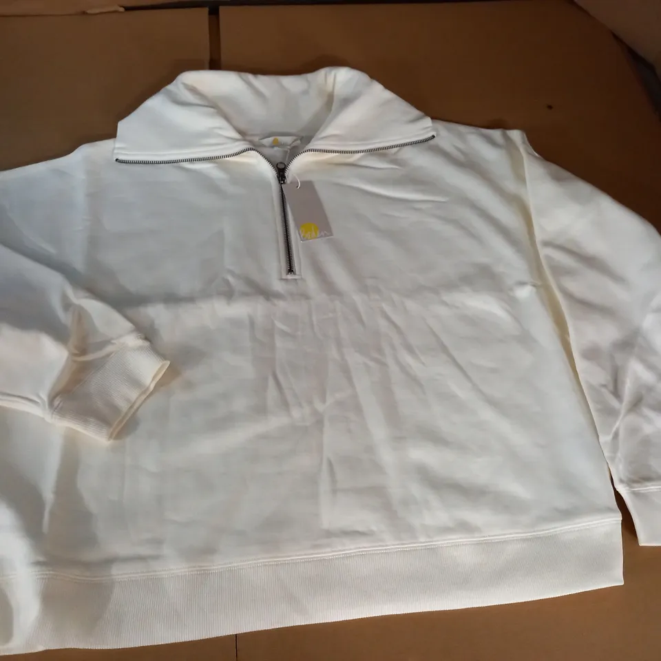 BODEN HIGH NECK HALF ZIP JUMPER IN CREAM - XL