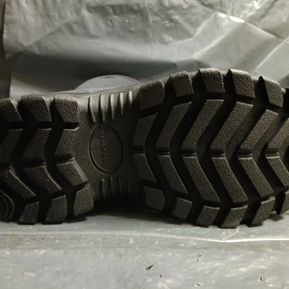 BOXED PAIR OF HARRY HALL NEOPRENE WELLINGTON BOOTS IN NAVY SIZE UK 3