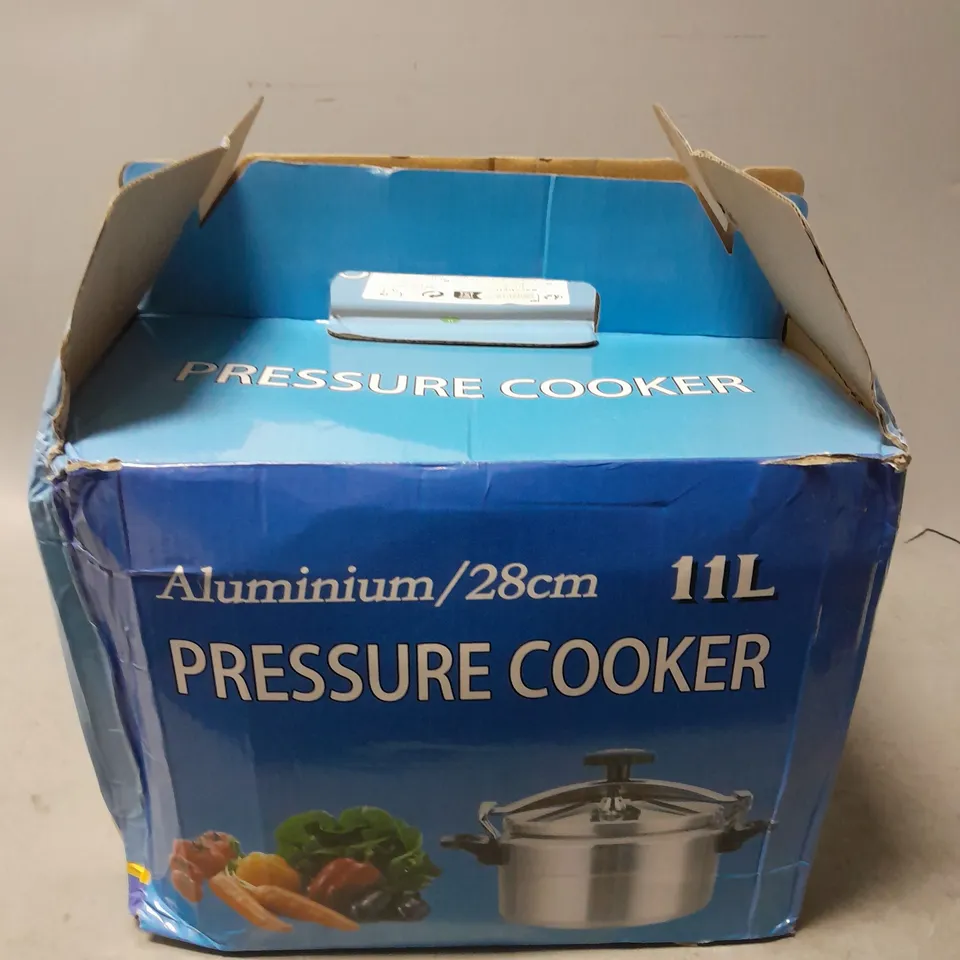 BOXED PRESSURE COOKER ALUMINIUM 11L