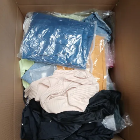 LARGE BOX OF APPROXIMATELY 20 ASSORTED CLOTHING ITEMS IN VARIOUS SIZES, STYLES AND COLOUR