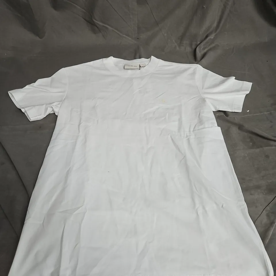 CALVIN KLEIN JEANS WHITE T-SHIRT, SIZE S