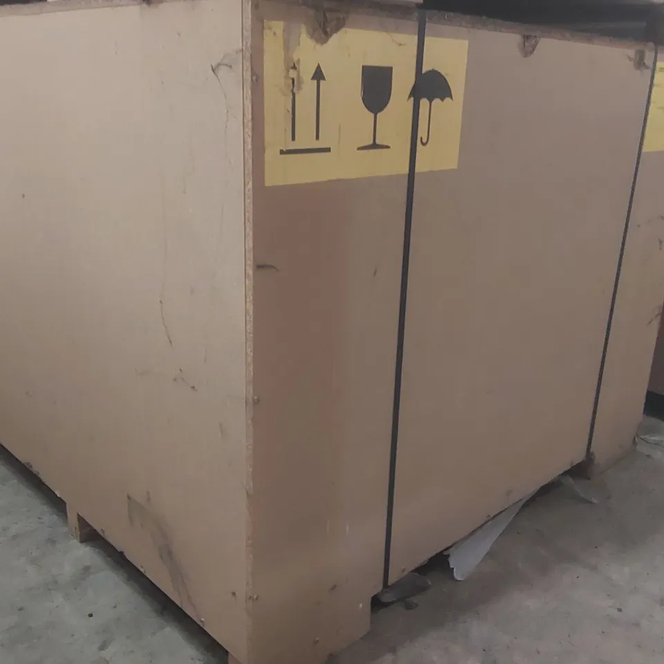 PALLET CONTAINING COMMERCIAL DISPLAY UNIT PARTS
